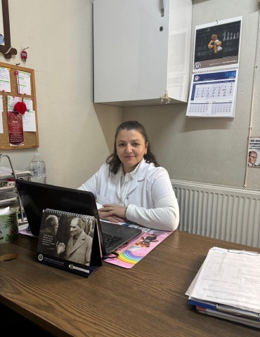 Hem. Ayşe Çeniz Ünder